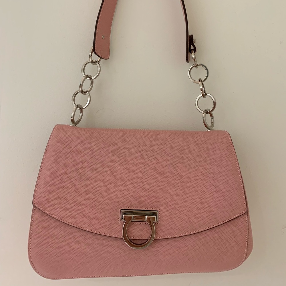 Never been used Ferragamo Pink shoulder bag!